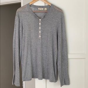 Lightweight soft Henley sweater